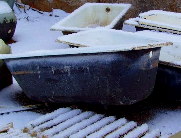 Вывоз чугунных ванн с утилизацией и погрузкой под ключ в Белгороде в октябре