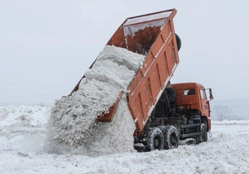 Вывоз снега самосвалами в Белгороде от ПроМусор - КАМАЗ, ЗИЛ, цена от 3116 руб